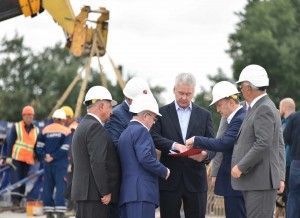 07  Июля 2015 Мэр Москвы Сергей Собянин осмотрел ход строительства развязки на пересечении Волгоградского проспекта и Люблинской улицы