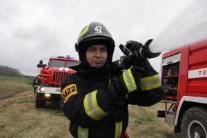 Команда Института стали и сплавов по пожарно-прикладному спорту победила в чемпионате