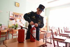 Все школы Москвы прошли проверку пожарной безопасности. Фото: "Вечерняя Москва"