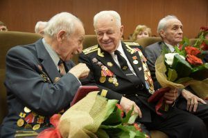 Ветеранов Великой Отечественной войны поздравят в досуговом центре «Звенислав». Фото: "Вечерняя Москва"