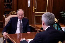 На фото президент Российской Федерации Владимир Путин и мэр Москвы Сергей Собянин