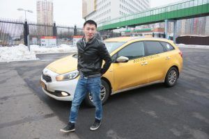 Функция вызова такси появится в приложении «Метро Москвы». Фото: Сергей Шахиджанян, «Вечерняя Москва»