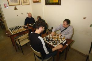 Финал блиц-турнира состоялся в шахматном клубе «Октябрьский». Фото предоставили в пресс-службе клуба «Октябрьский»