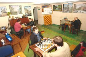 Блиц-турнир состоялся в шахматном клубе «Октябрьский». Фото предоставили сотрудники шахматного клуба «Октябрьский»