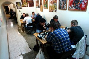 Более 20 шахматистов приняли участие в турнире района. Фото предоставил Сергей Куракулов