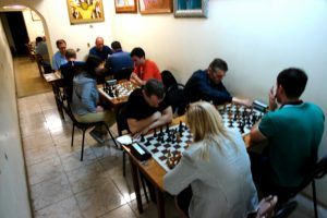 Турнир ко Дню полярника состоялся в районном шахматном клубе. Фото предоставил Сергей Куракулов