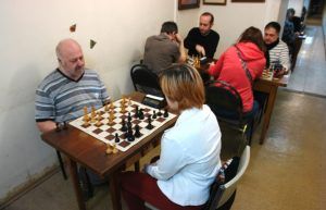Шахматный турнир состоялся в районе. Фото предоставлено сотрудниками ШШК «Октябрьский»