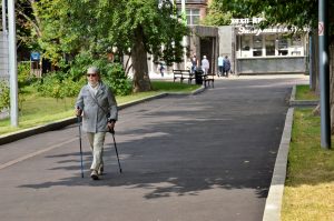 Представители районного ТЦСО провели онлайн-лекцию для пожилых людей. Фото: Анна Быкова