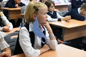 Ученики школы №1799 приняли участие в дискуссии на иностранном языке. Фото: Алексей Орлов, «Вечерняя Москва»
