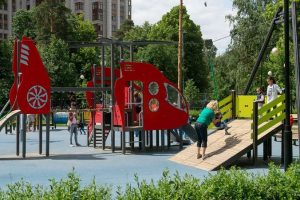 Работы по благоустройству детских площадок проведут в районе Якиманка. Фото: сайт мэра Москвы