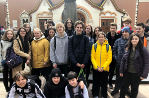 Ученики школы №1799 побывали на экскурсии в Третьяковской галерее. Фото с сайта школы