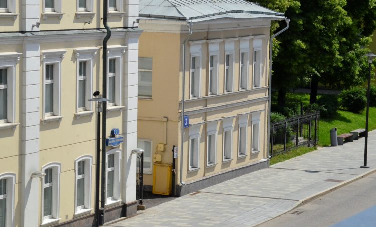 Проверки по безопасности домов провели в районе. Фото: Анна Быкова, «Вечерняя Москва»