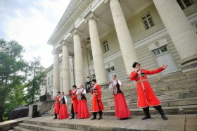 День Медика отпраздновали в Первой Градской больнице. Фото: Telegram-канал Первой Градской больницы