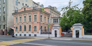 Историческое здание на Большой Полянке получило статус объекта культурного наследия. Фото: пресс-служба Департамента культурного наследия города Москвы