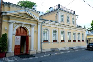 Фотовыставка «Юбилейные парады» прошла в Музее Василия Тропинина. Фото: страница музея Василия Тропинина в социальных сетях.