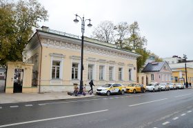 «Несовременные чтения современной поэзии»: мероприятие состоится в культурном центре Андрея Вознесенского. Фото: Анна Быкова, «Вечерняя Москва»