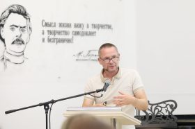 Сотрудники РГДБ приняла участие в книжном фестивале. Фото: сайт библиотеки