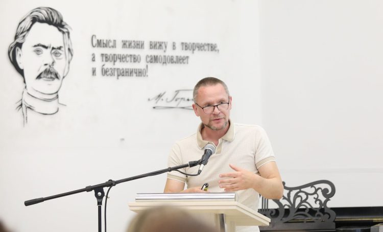 Сотрудники РГДБ приняла участие в книжном фестивале. Фото: сайт библиотеки