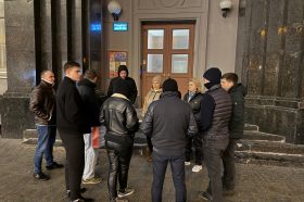 Глава управы Якиманки провела встречу с жителями Лаврушинского переулка. Фото: официальная страница управы района в социальных сетях