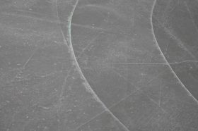 Бесплатные уроки для начинающих организуют на катке Парка Горького. Фото: Анна Быкова, «Вечерняя Москва»