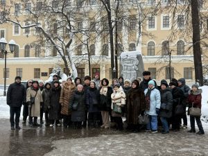 Память жителей блокадного Ленинграда почтили в районе Якиманка. Фото: официальная страница управы в социальных сетях