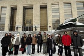 Одиннадцатиклассники школы №1799 изучили историю Битвы за Москву. Фото: официальная станица школы №1799 в социальных сетях