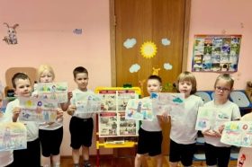 Воспитанники школы №1799 узнали о блокадном Ленинграде. Фото: официальнгая страница школы №1799 в социальных сетях