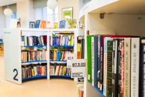 Открытие выставки «Анатолий Иткин» организуют в РГДБ. Фото: Ксения Догонашева, «Вечерняя Москва» 